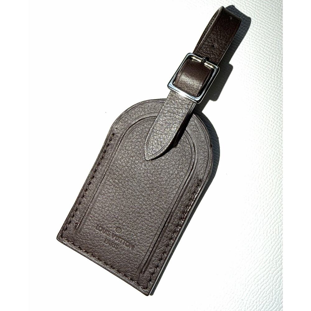 Louis Vuitton Paris Luggage Name Tag Brown Grained Leather Silver Tone Accent